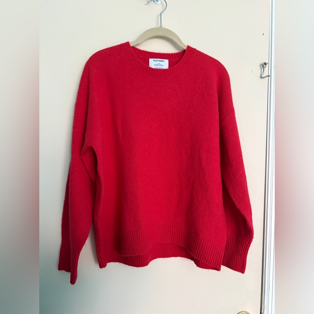 Old Navy red sweater